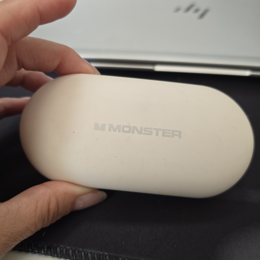 Monster White Wireless Earbuds Case